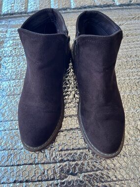 Seven7 Brown Suede Ankle Booties